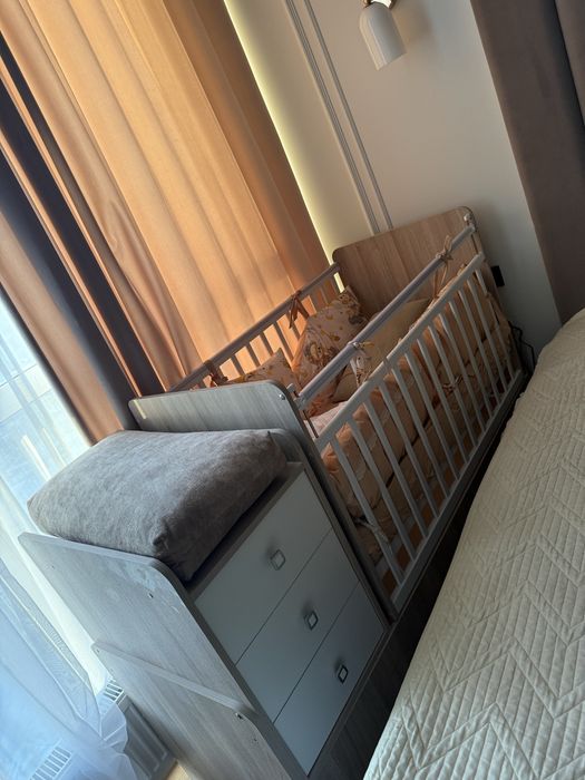 Продам детскую кроватку