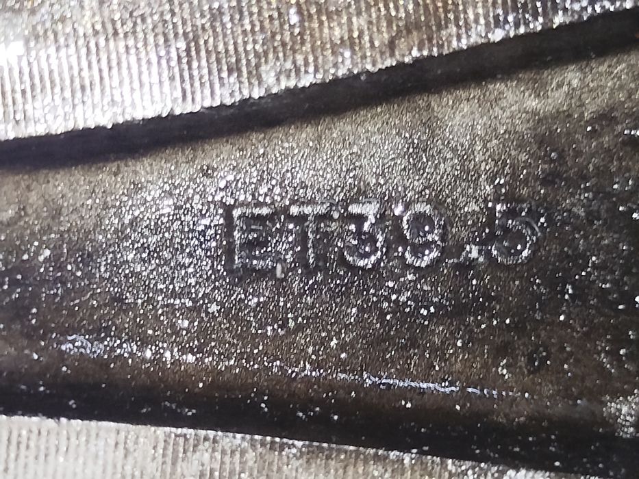 Продам диски б/у.