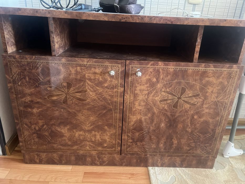 Продам шкаф