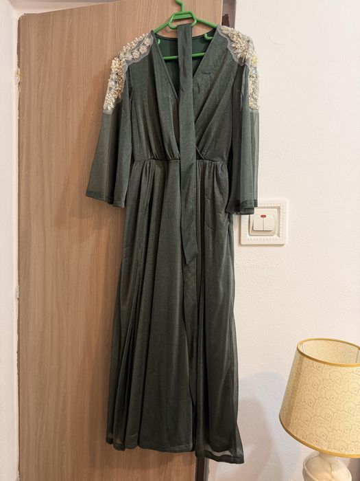 Vand rochie ocazie noua verde Shein M / 38