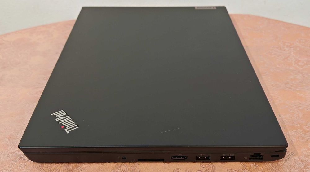 15.6 4K Ultra HD IPS 600 nits. 100% Adobe RGB/Intel Core i7-10750H/NVidia GTX 1050 4GB/16GB RAM/512GB SSD NVMe/Lenovo ThinkPad T15p WorkStation