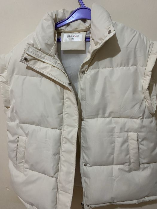 Безторг. Куртка  женская  продам  .