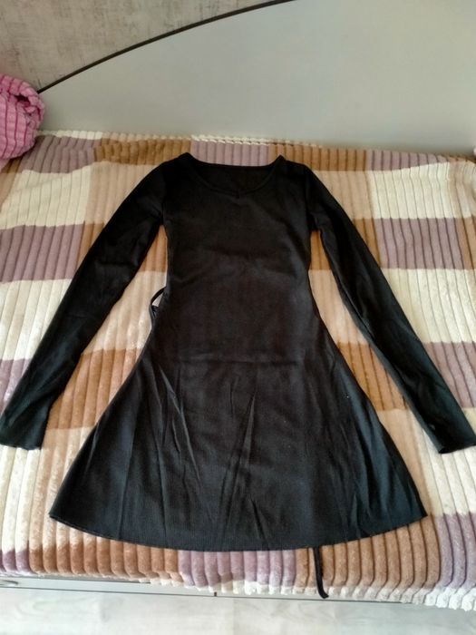 Продам новое платье