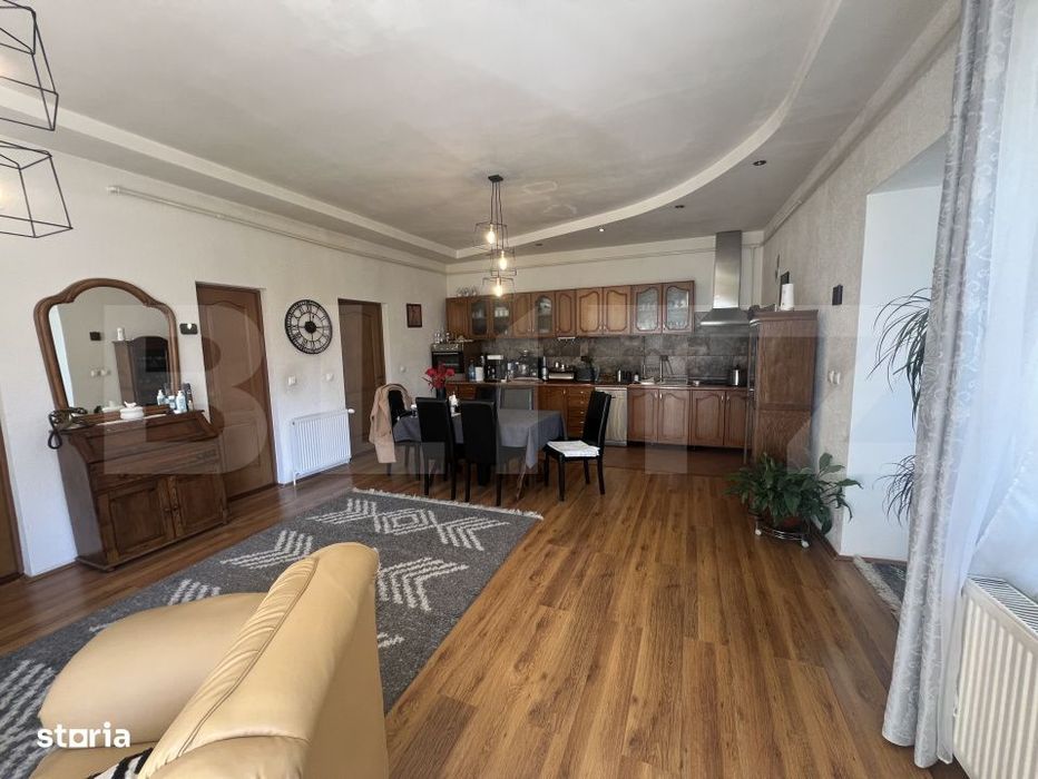 Casa de vanzare – 450 mp teren, zona centrala si linistita
