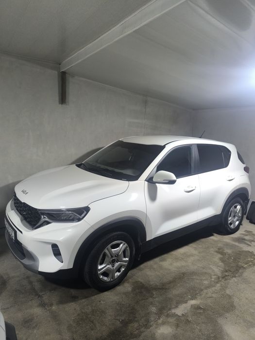 Kia sonet 2024 белый