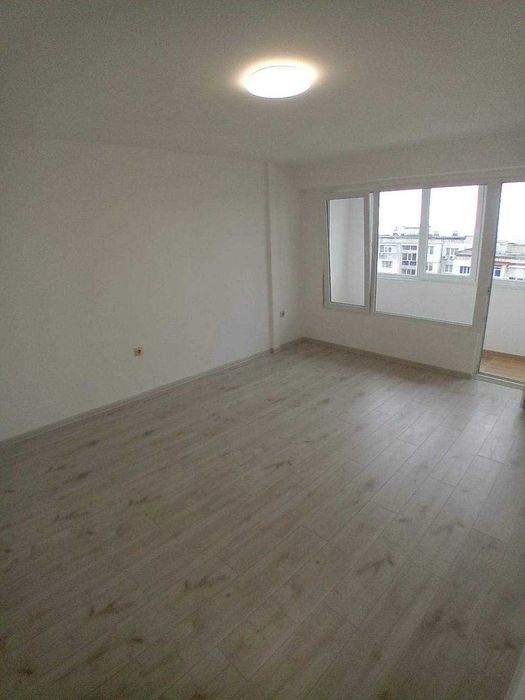 Продава се Двустаен апартамент в Варна, Владислав Варненчик - 42 кв.м за 1903 €/кв.м - Снимка #2