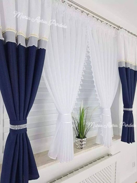 Set perdea si draperie