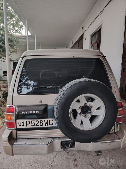 Missibushi pajero 1992