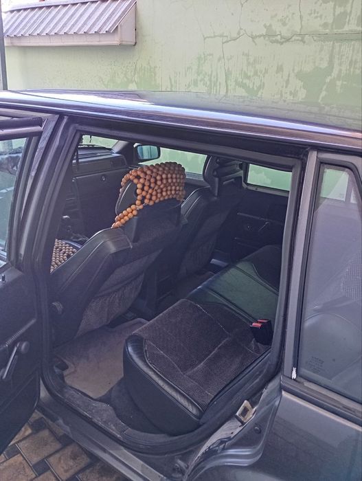 Автомобиль Volvo 740