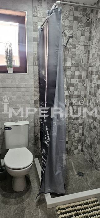 Тристаен новообзаведен апартамент под наем, Конфуто, гр. Варна