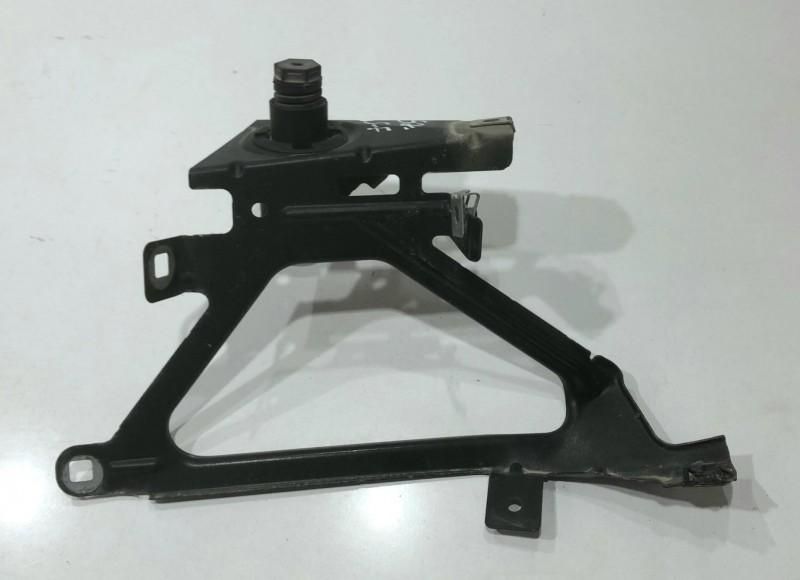 Suport far stanga BMW Seria 7 F01, F02 Berlina 7184179