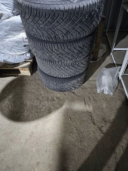 Продам шины continental