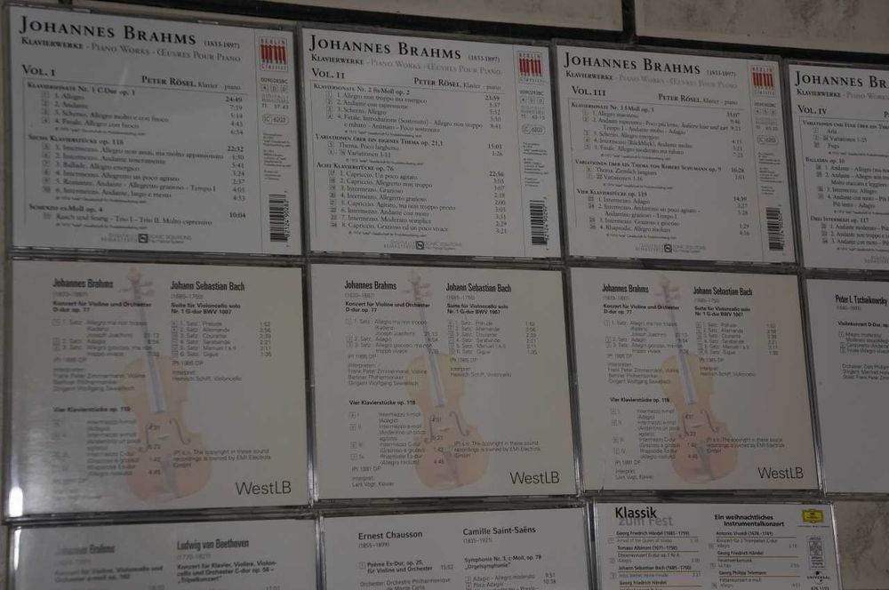 Оригинални компакт дискове класическа музика