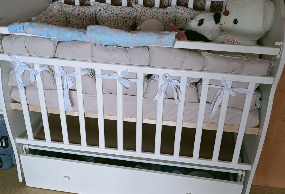 Кровать детский продам