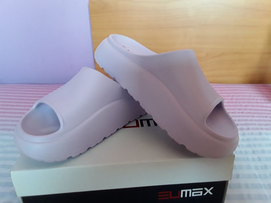 Vând Papucii Sinsay Mărimea 37  Italia