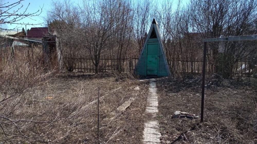 Продам дом с земельным участком