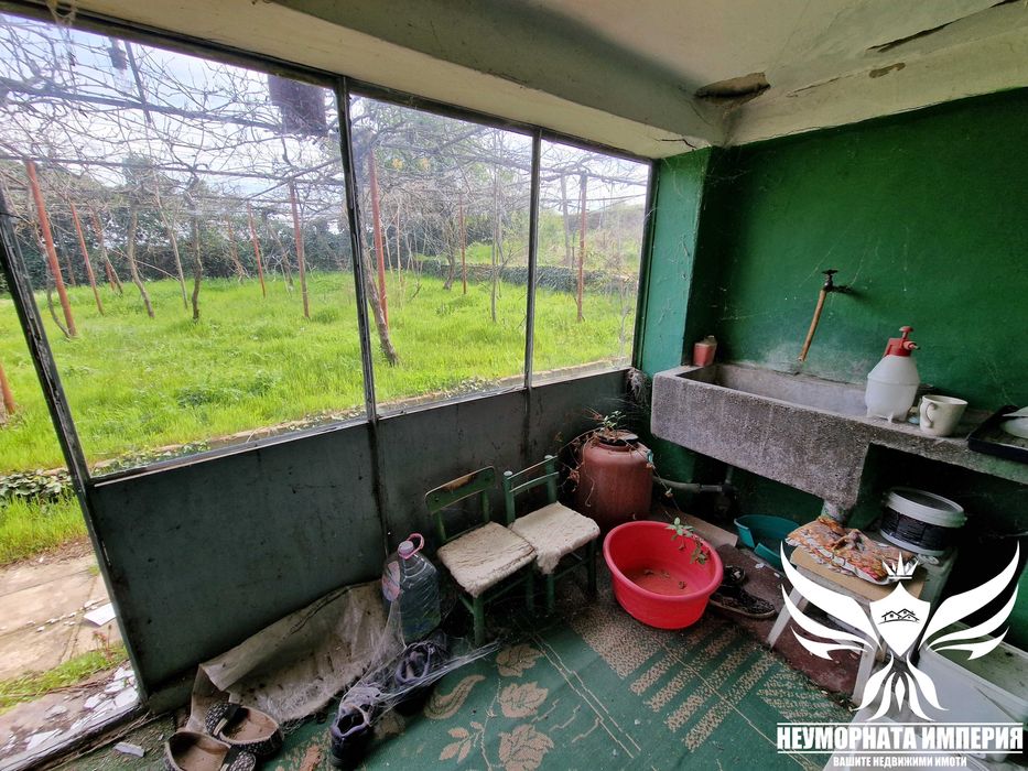 Двуетажна вила/къща 180РЗП с 5200кв.м. двор УПИ село Константиново