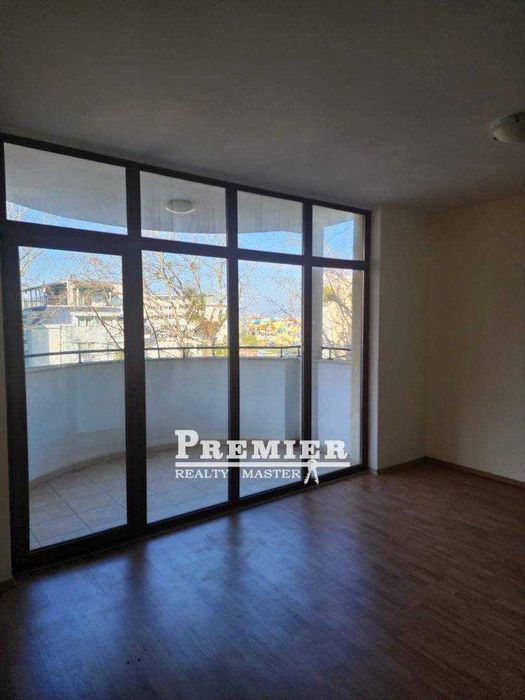 Продава се Едностаен апартамент в к.к. Слънчев бряг - 44 кв.м за 1285 €/кв.м - Снимка #5