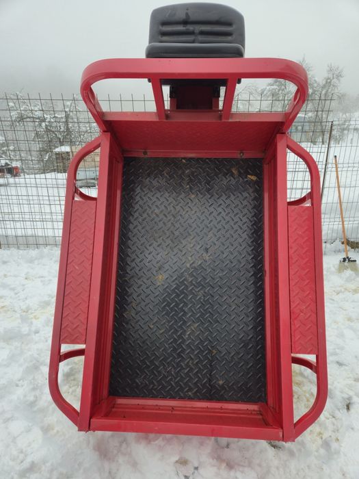 Vând remorcă motocultor basculabilă folosită o singură dată