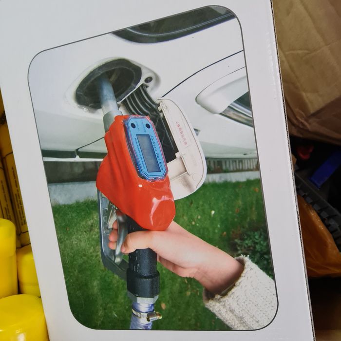 Пистолет для заправки с счётчиком.