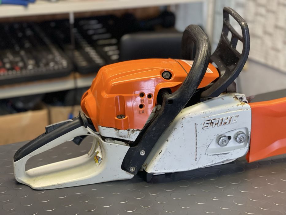 Бензинов верижен трион STIHL MS 261