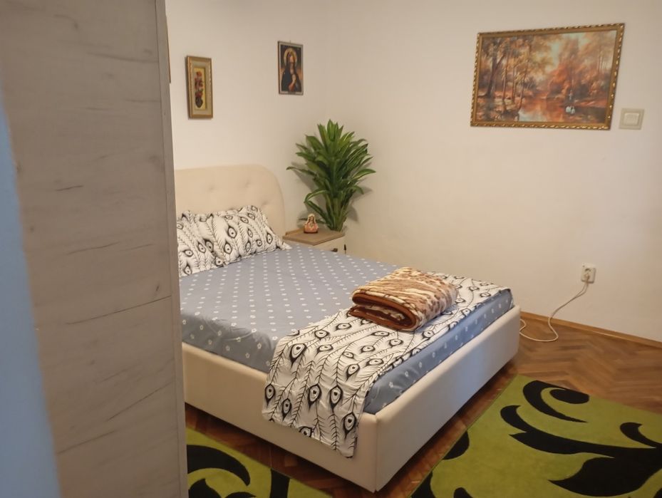 Cazare turism, cursuri Ceronav, evenimente, tranzit.