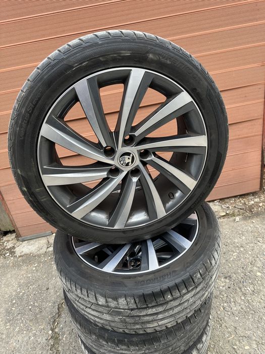 Jante Skoda Octavia Perseus / 225 45 18 Hankook vara ca noi