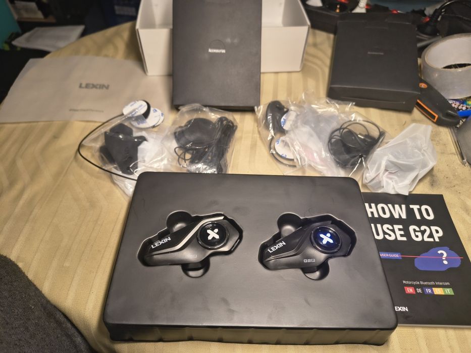 LEXIN G2P Bluetooth слушалки за мотоциклетна каска, групови интерком к