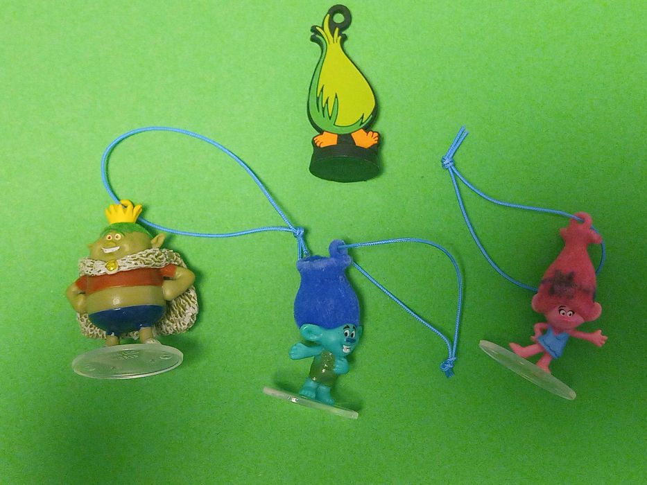 Лот играчки Тролчетата