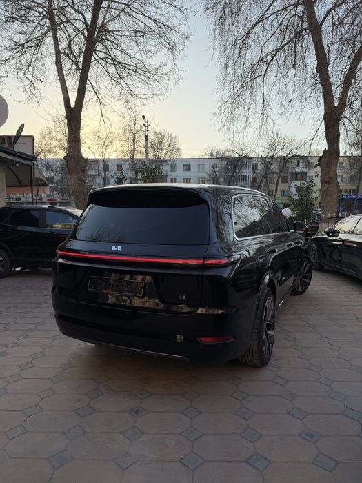 Li 9 Max 2023 . Ideal Xolatda