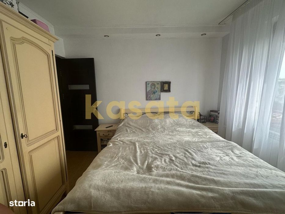 3 Camere