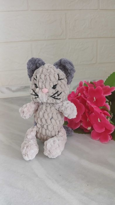 Вязанные игрушки. Кот.