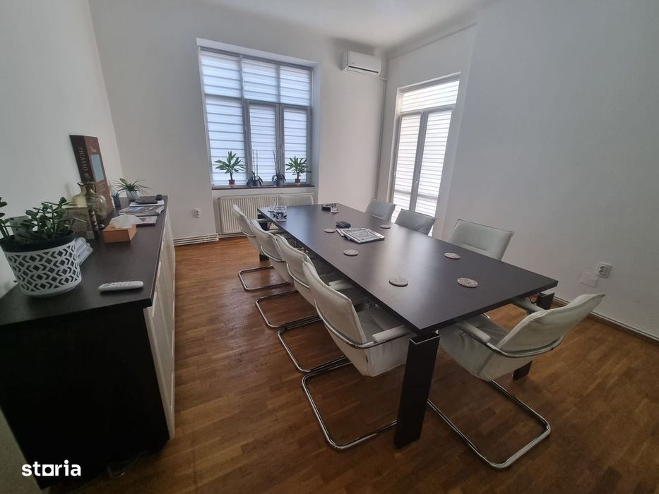 Eleganță interbelică și spațiu generos