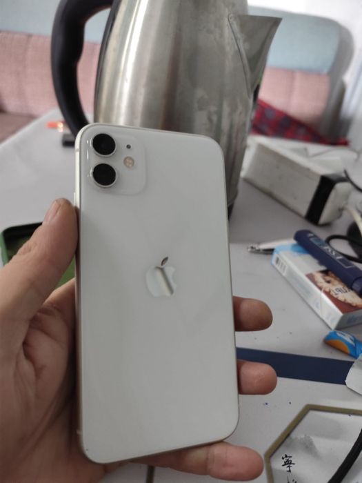 Iphone 11 памят 64гб ёмкость 76