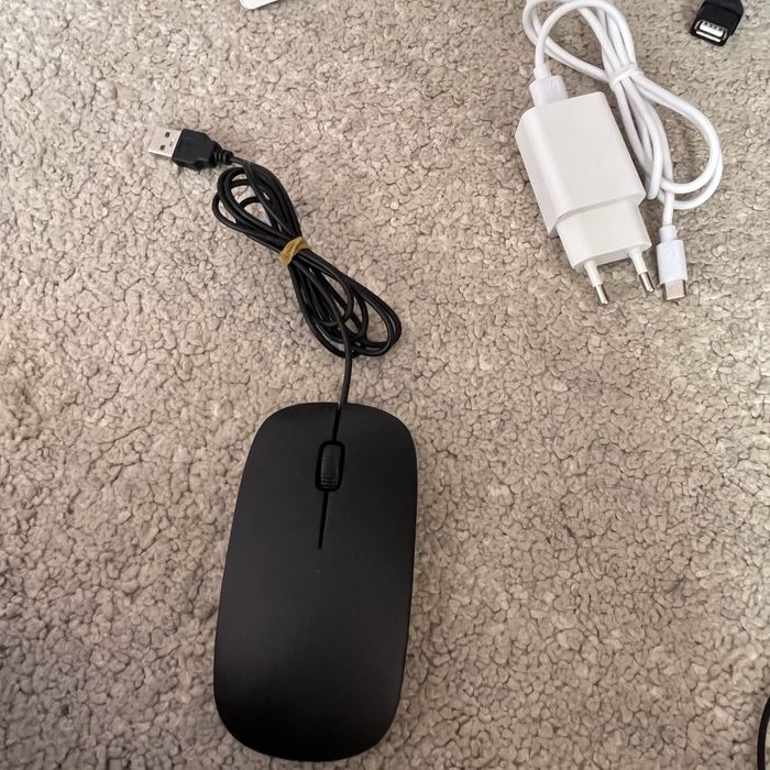 Планшет PadPro буквально новый