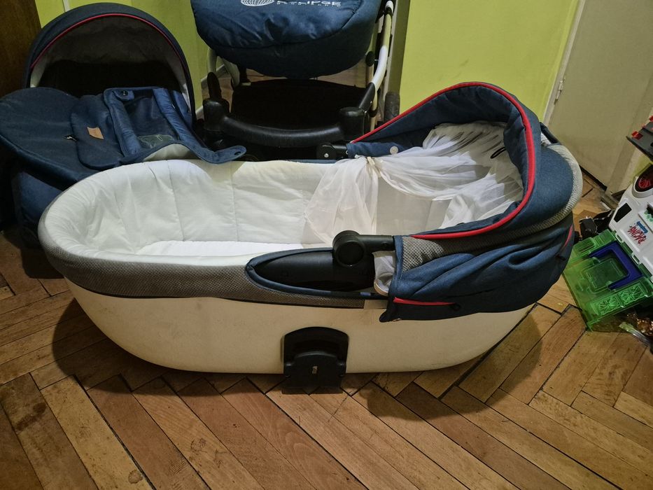 Vând carucior 3 in 1 Krausman Eclipse