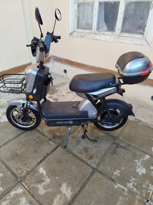 Электро скутер сотилади холати супер   права номер шарт эмас жавоб
