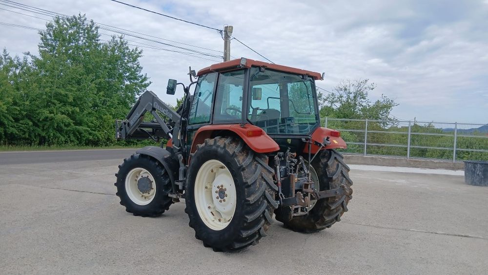 Tractor New Holland L95 cu incarcator anul 99