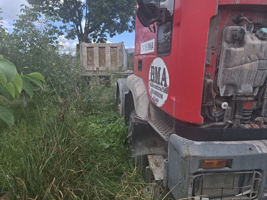 VAND DEZMEMBREZ IVECO Trakker cu BENA Cantoni 8x4 2005