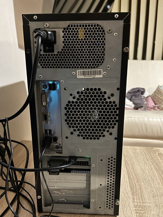 Настолен компютър