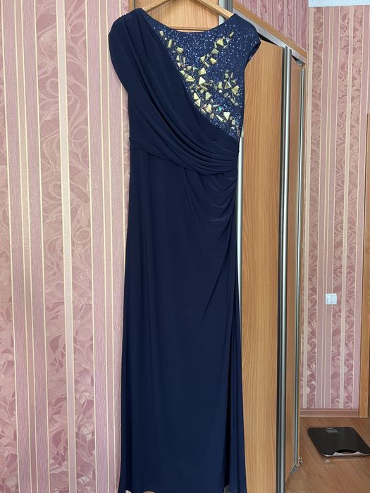 Вечерние платья в пол