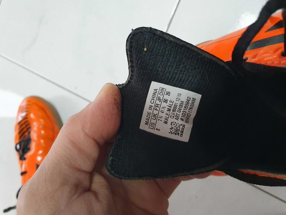 Бутонки и стоножки