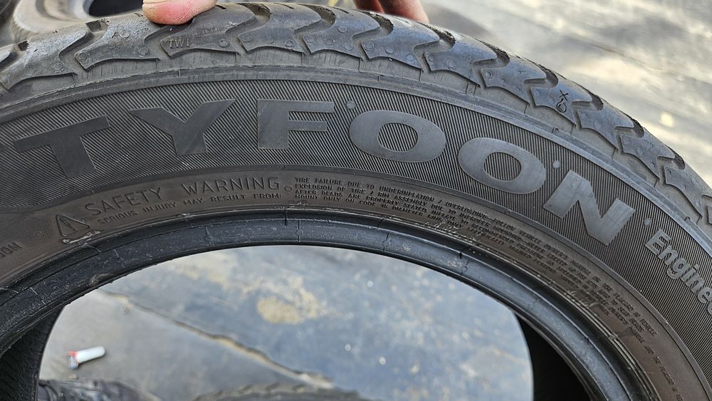 2бр гуми 195 55 15 тайфун