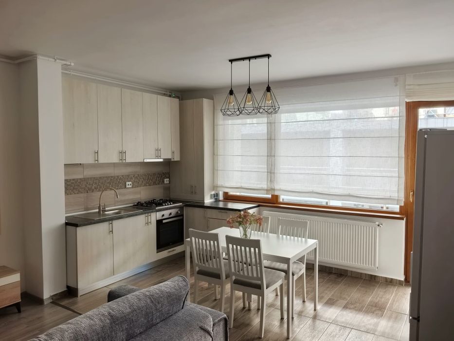 Apartament 2 camere de închiriat complex Solar