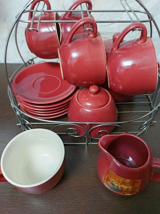 Продам чайный набор  на подставке