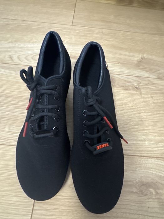 Pantofi de dans copii