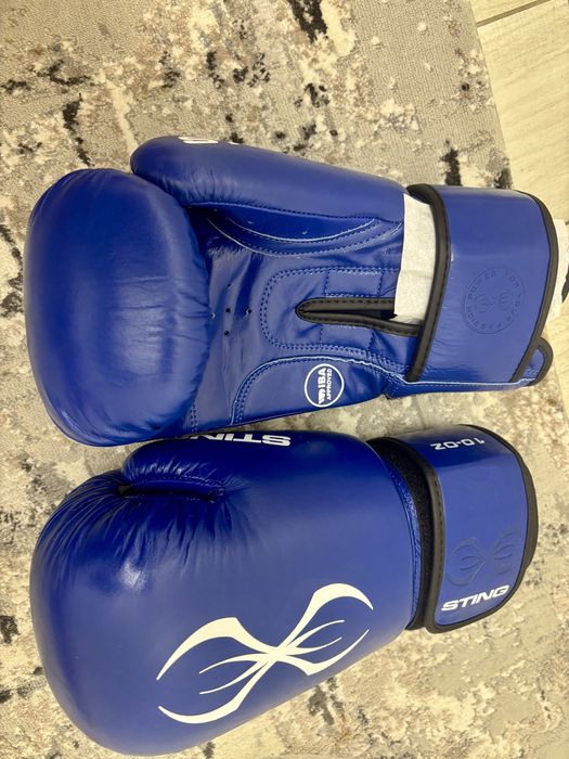 Manusi de box Sting Albastre