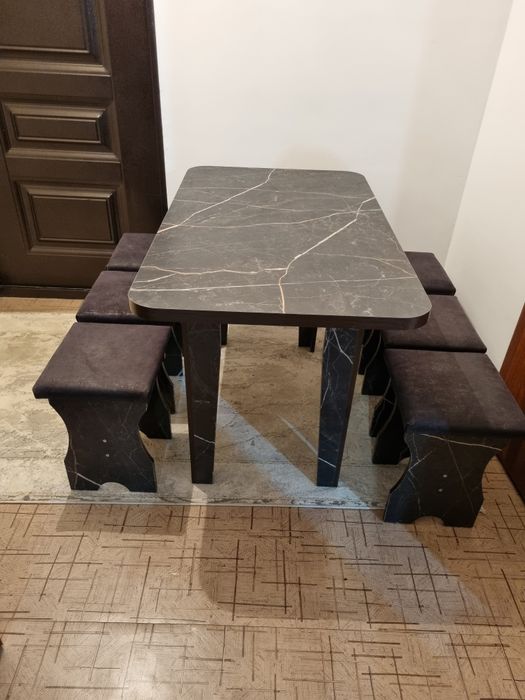 Стол стуля сатылады