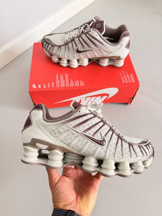 Nike Shox TL Light Bone Burgundy