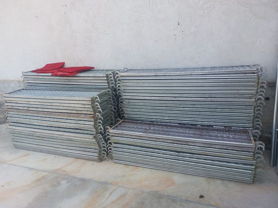 Леса бар хабарласыңыздар